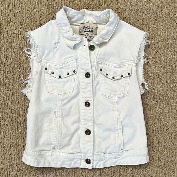Zara Jackets & Blazers - Vintage Zara White Denim Vest with Studded Details & Frayed Hems Size: S